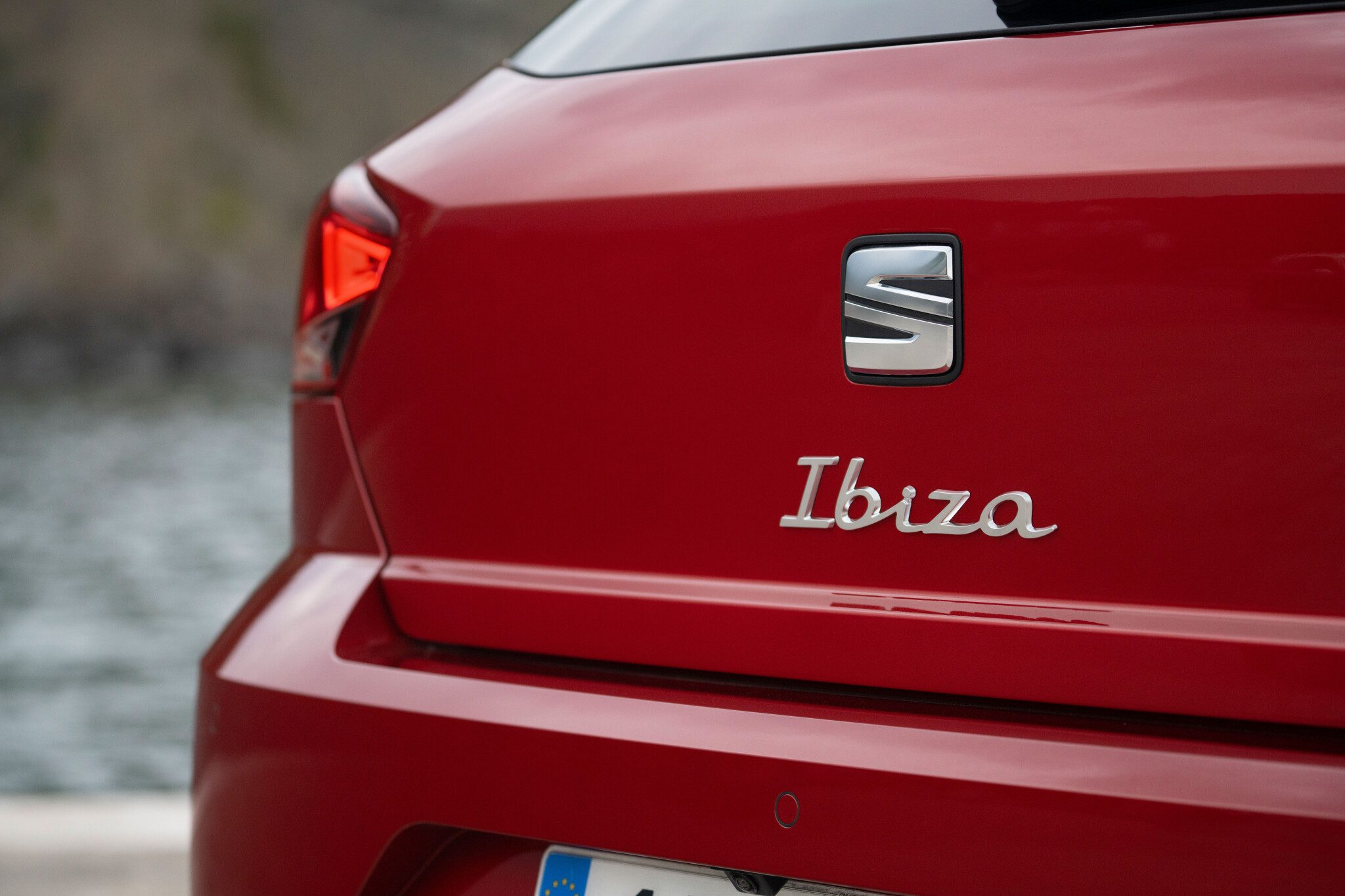Seat Ibiza, todas las versiones y motorizaciones del mercado, con precios,  imágenes, datos técnicos y pruebas.